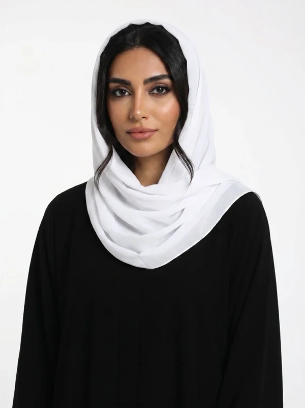 WHITE CREPE HIJAB
