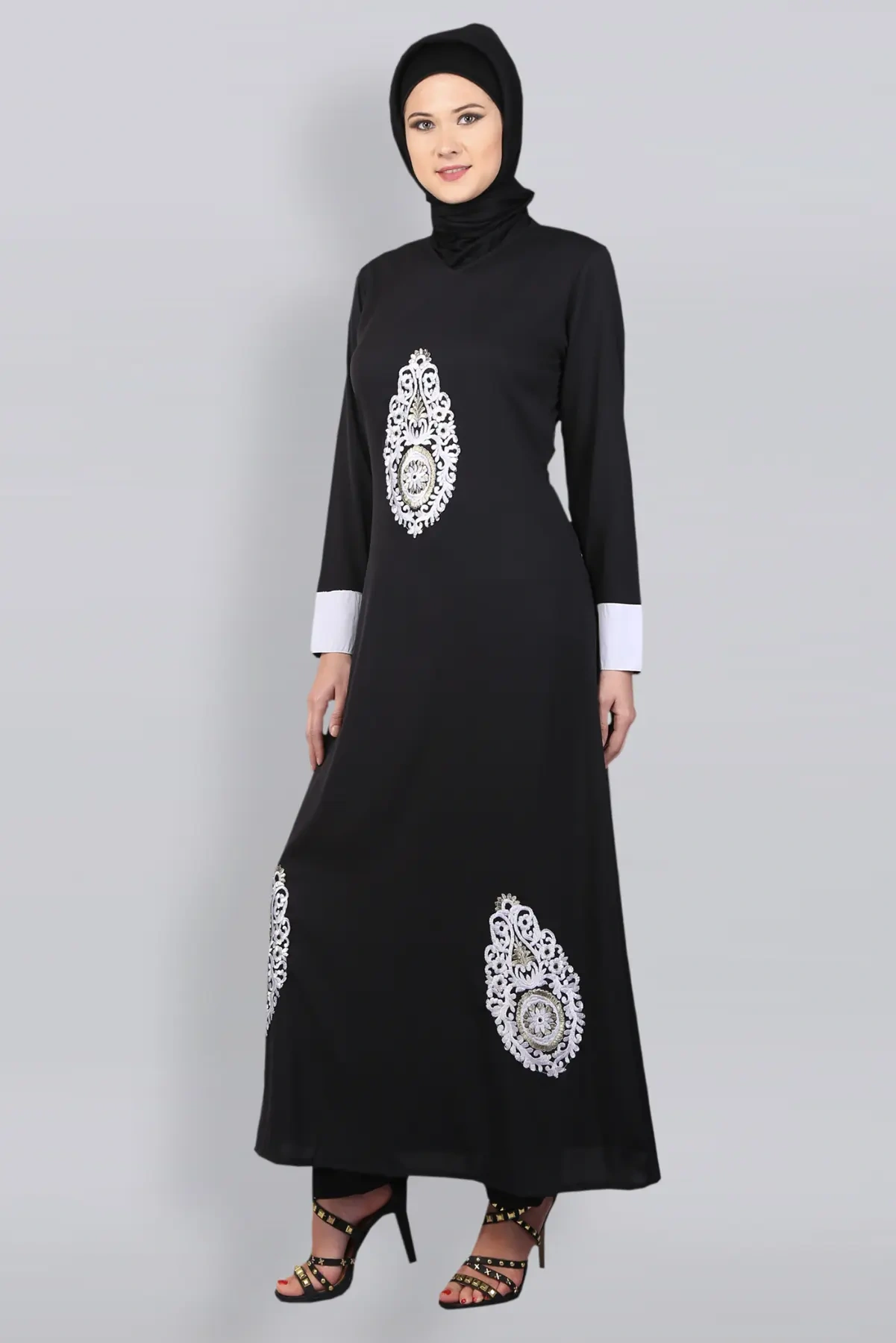 Snow White Abaya - Image 2
