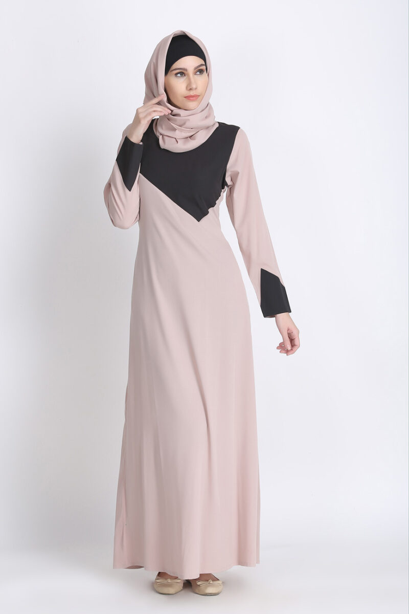 Pretty Fancy V-Design Beige Black Abaya