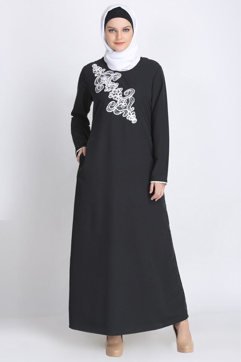 Pretty Modest Black Patch Abaya