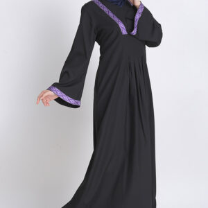 aztec-lace-black-pleated-abaya-dress
