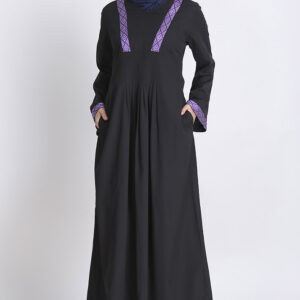 aztec-lace-black-pleated-abaya