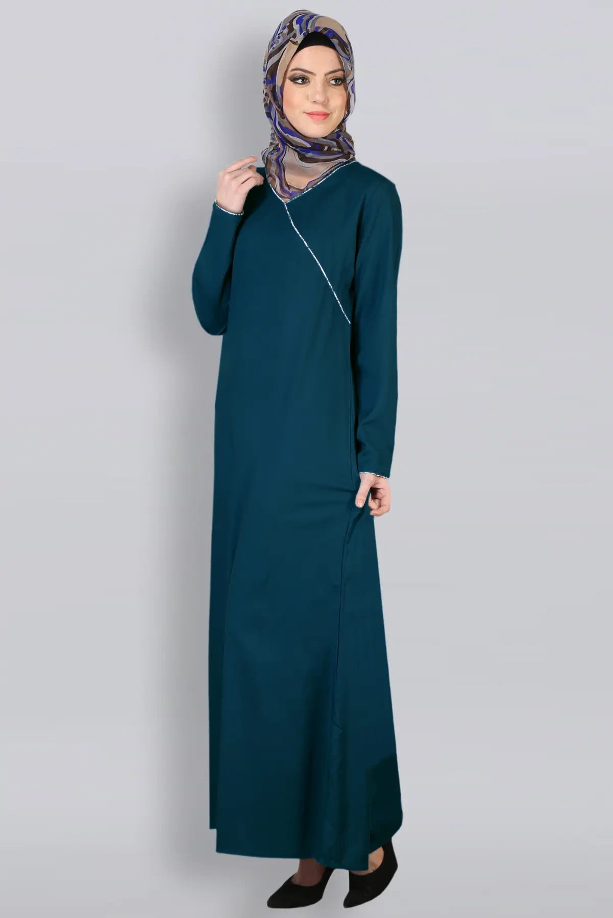 ELEGANT PIPING RAYON ABAYA - Image 3