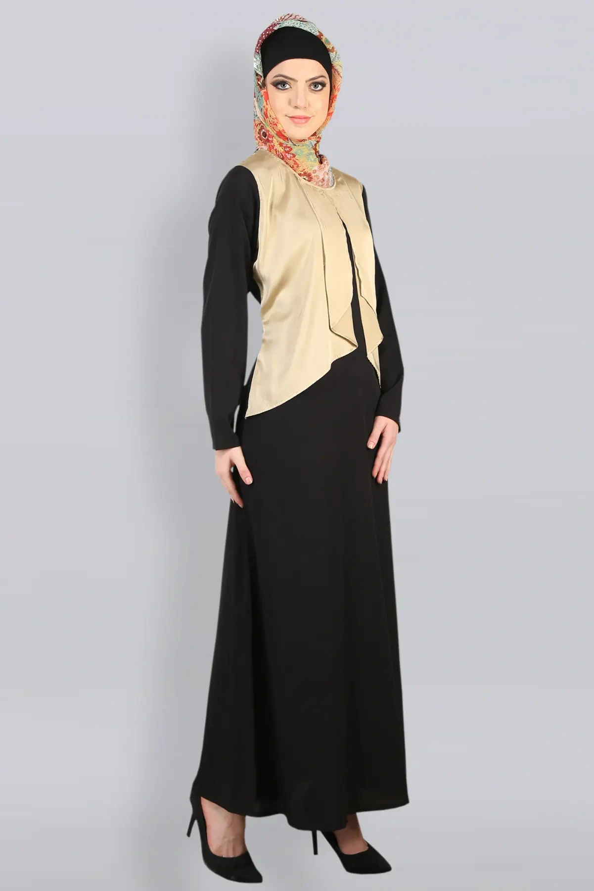 DESIGNER RESHMA ABAYA - Image 2
