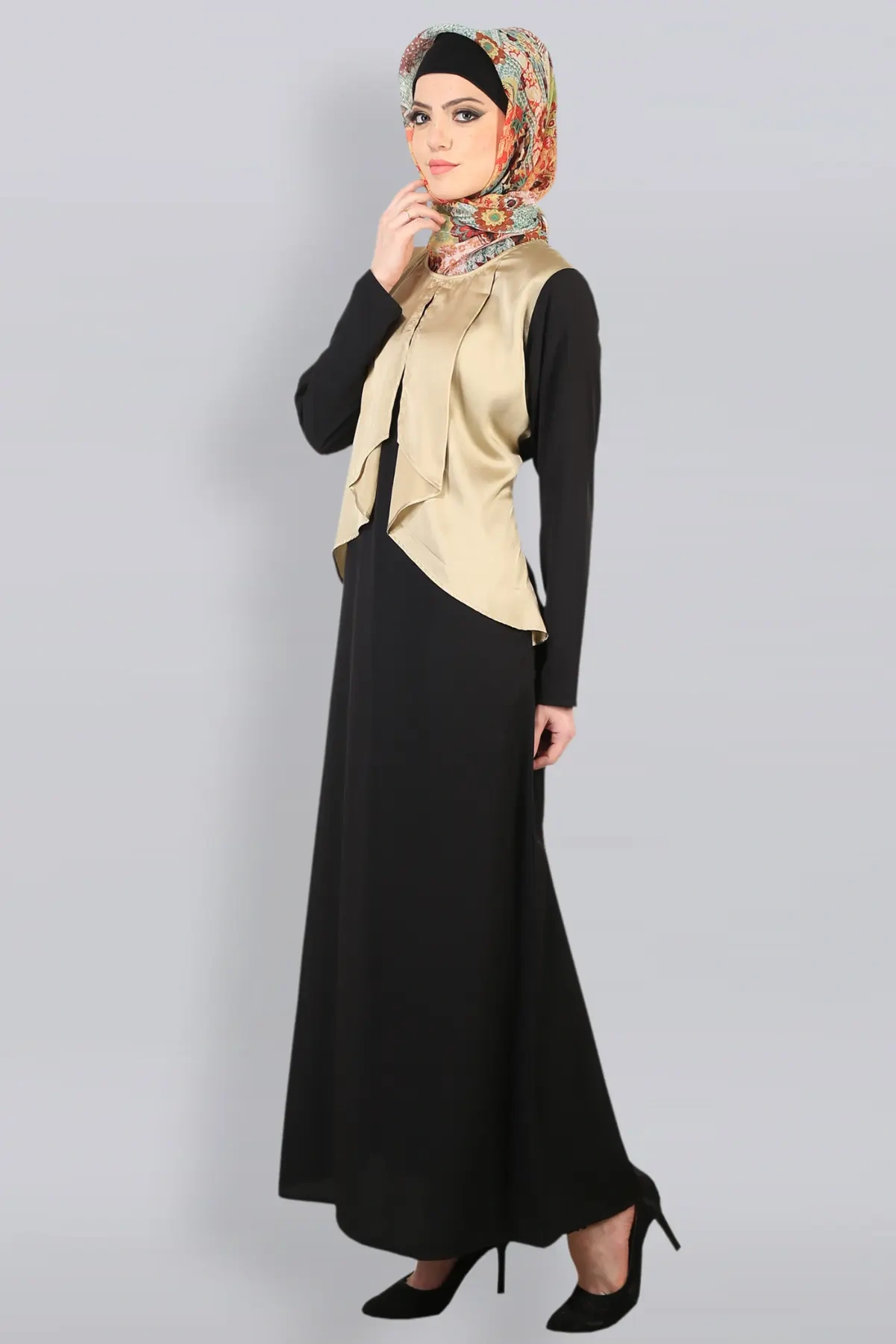 DESIGNER RESHMA ABAYA - Image 3