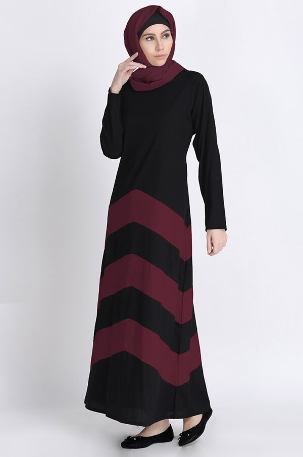 chevron-stripe-color-block-black-current-abaya