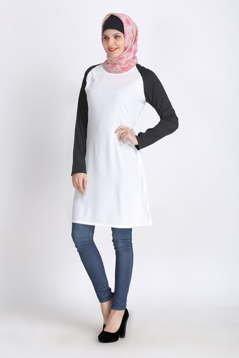 laiba-outerwear-tunic-white-black.html