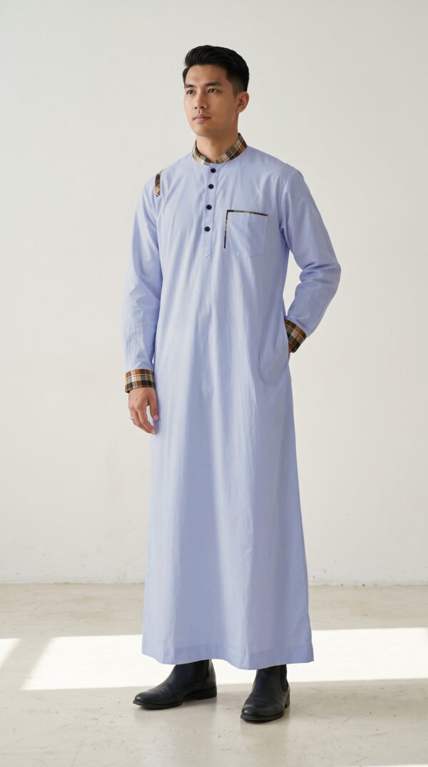 Stunning lite Sky Blue Men Thobe